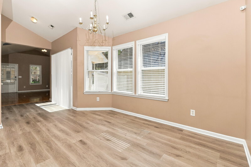 1,850/Mo, 164 Highland Falls Dr Hiram, GA 30141 Dining Room View