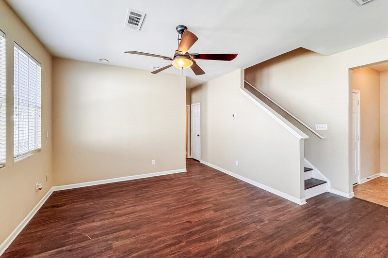 2,090/Mo, 3625 Roseman Lndg Cumming, GA 30040 Living Room View