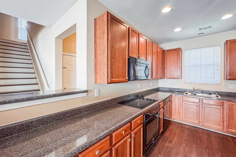 2,090/Mo, 3625 Roseman Lndg Cumming, GA 30040 Kitchen View