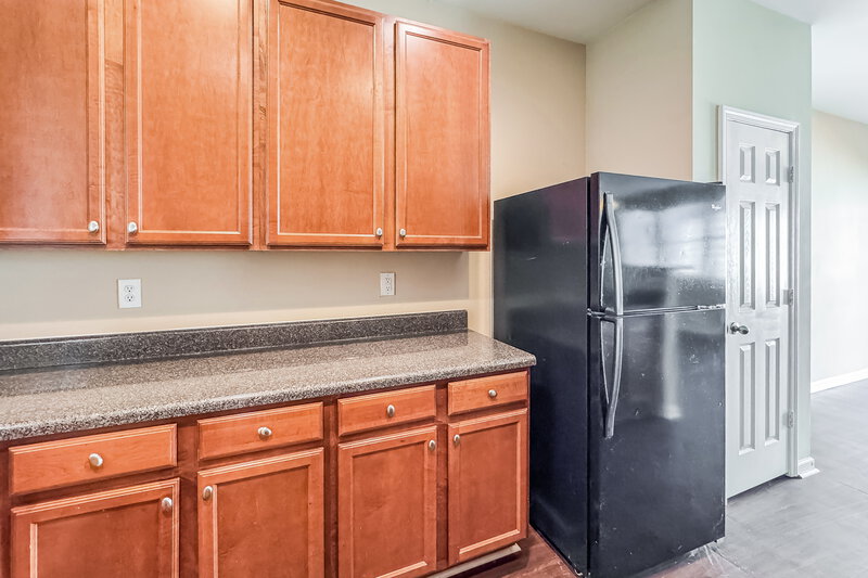 2,090/Mo, 3625 Roseman Lndg Cumming, GA 30040 Kitchen View 2