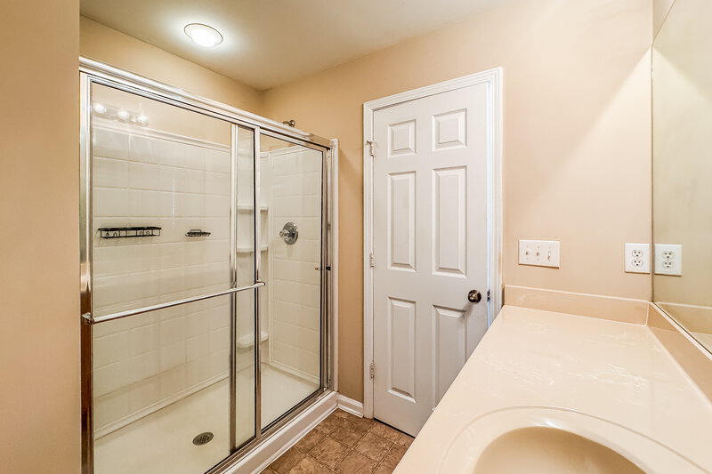2,090/Mo, 3625 Roseman Lndg Cumming, GA 30040 Main Bathroom View