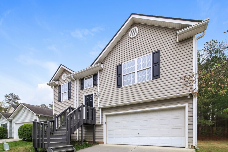 2,330/Mo, 9129 Jefferson Village Dr SW Covington, GA 30014 Front View