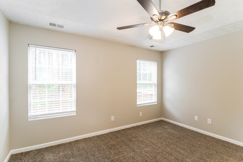 2,330/Mo, 9129 Jefferson Village Dr SW Covington, GA 30014 Main Bedroom View