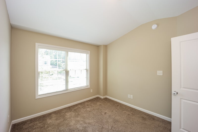 2,355/Mo, 114 Saint Charles Pl Sharpsburg, GA 30277 Bedroom View 3