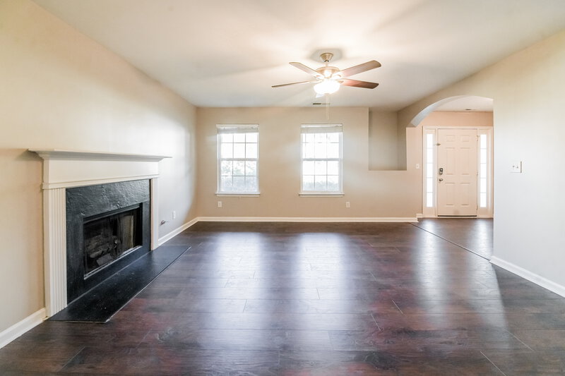 1,870/Mo, 208 N Fortune Way Dallas, GA 30157 Misc View 3