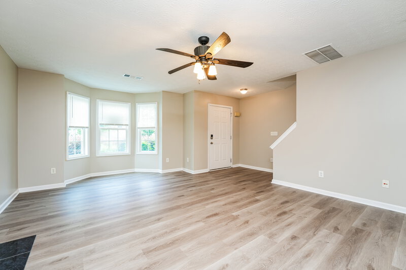 2,020/Mo, 235 Shadowbrooke Cir Loganville, GA 30052 Living Room View 2