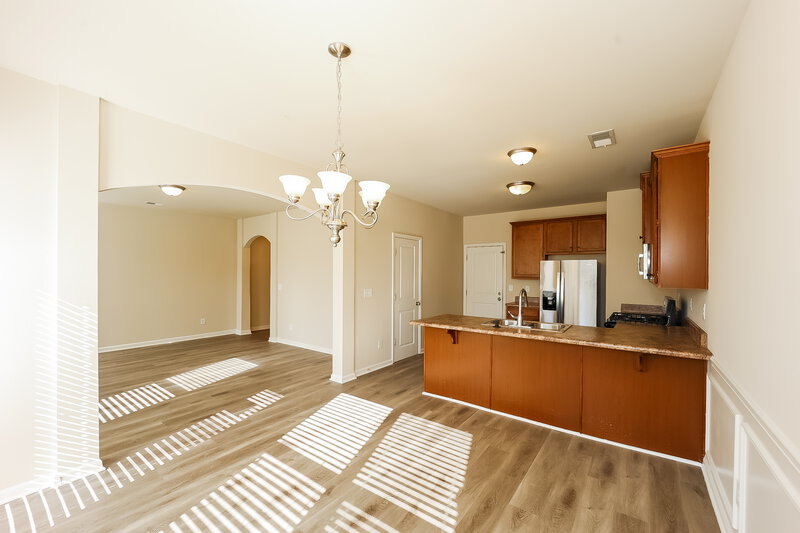 2,010/Mo, 118 Seabreeze Ct Newnan, GA 30265 Dining Room View 2