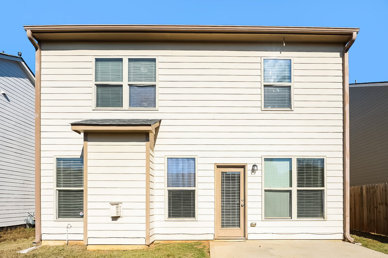 2,010/Mo, 118 Seabreeze Ct Newnan, GA 30265 Rear View
