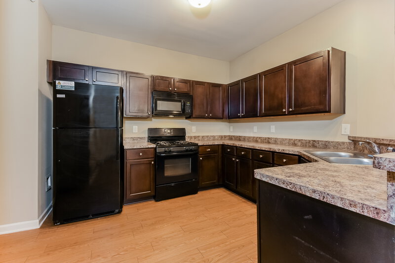 2,015/Mo, 504 Hillcrest Cir Hiram, GA 30141 Kitchen View