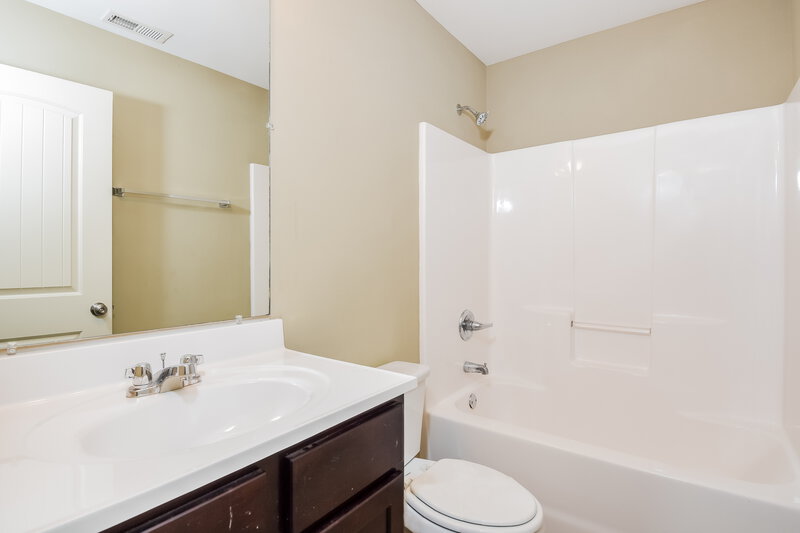 2,015/Mo, 504 Hillcrest Cir Hiram, GA 30141 Bathroom View