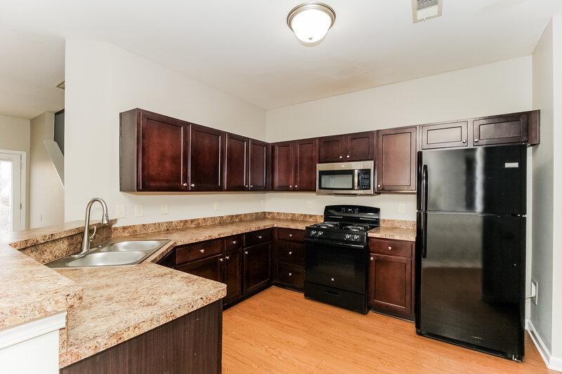 1,880/Mo, 480 Hill Crest Cir Hiram, GA 30141 Kitchen View