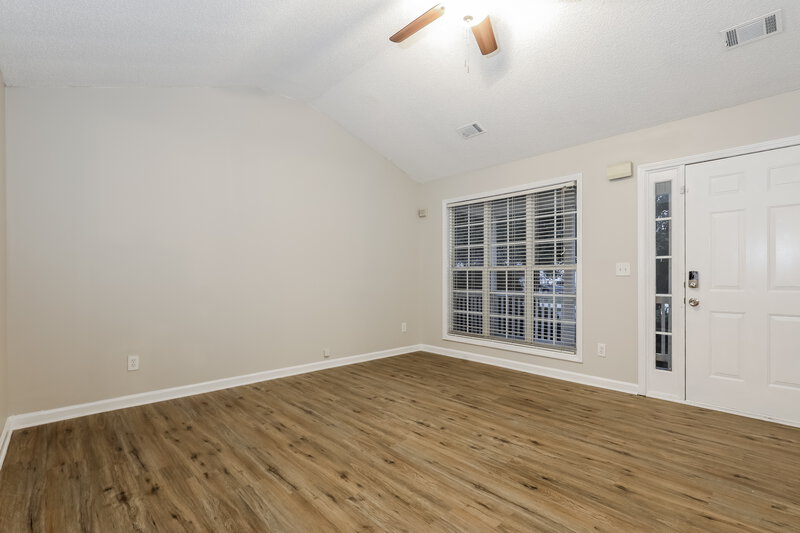 1,895/Mo, 4091 Angels Dr Stockbridge, GA 30281 Living Room View