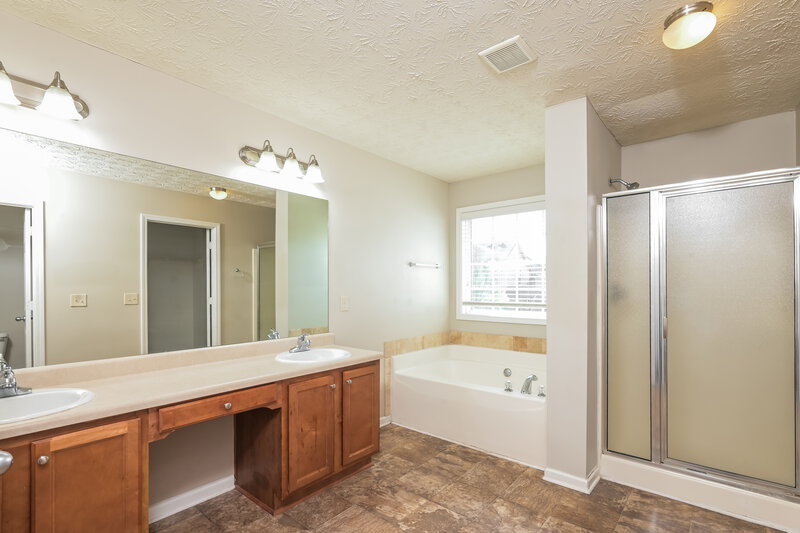 2,365/Mo, 3854 Sagebrush Ln Snellville, GA 30039 Main Bathroom View
