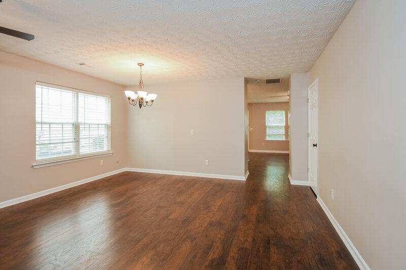 2,375/Mo, 156 Village Trce Woodstock, GA 30188 Dining Room View
