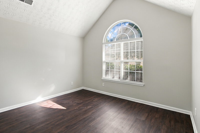 2,265/Mo, 86 Saint Charles Pl Sharpsburg, GA 30277 Living Room View