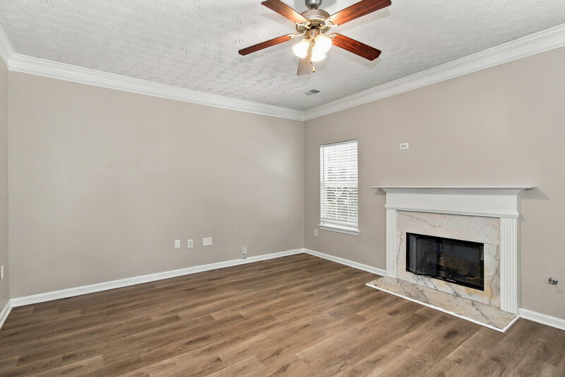 2,265/Mo, 86 Saint Charles Pl Sharpsburg, GA 30277 Family Room View
