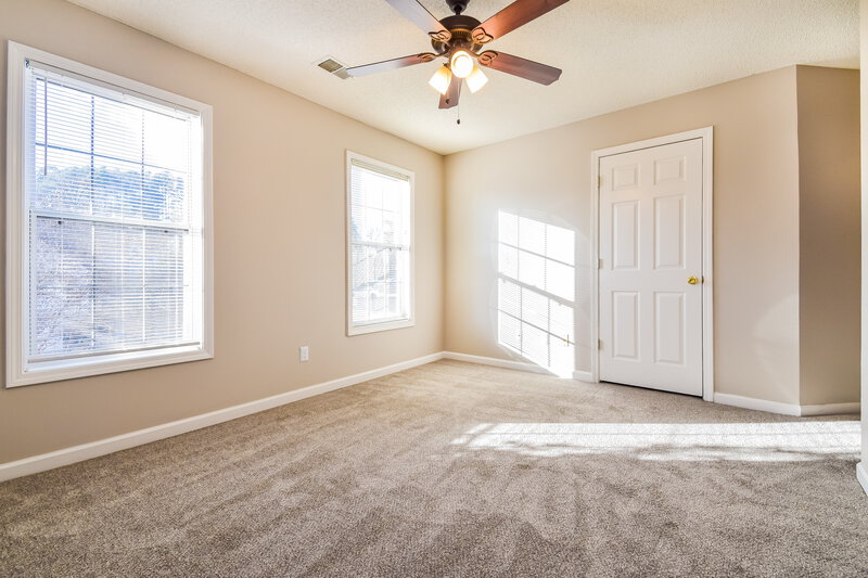 2,510/Mo, 208 Chesapeake Ln Woodstock, GA 30189 Bedroom View 2