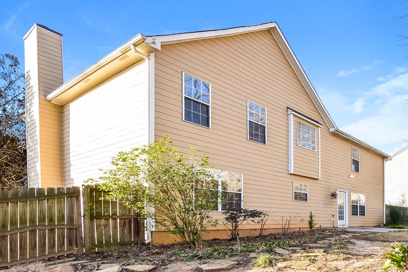 2,510/Mo, 208 Chesapeake Ln Woodstock, GA 30189 Rear View