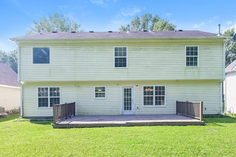 1,900/Mo, 1405 Stephens Pond Vw Loganville, GA 30052 Rear View