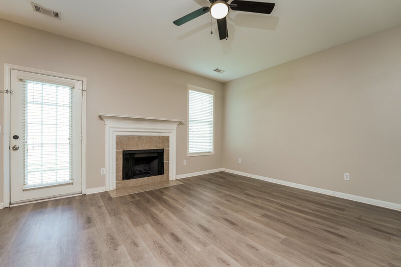 3,600/Mo, 2701 Sedgeview Ln Buford, GA 30519 Living Room View
