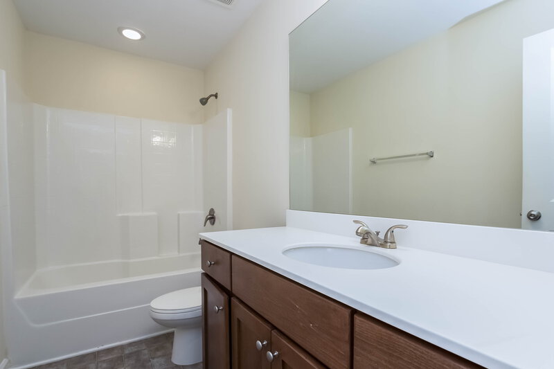 1,995/Mo, 308 Darbys Run Ct Hiram, GA 30141 Bathroom View