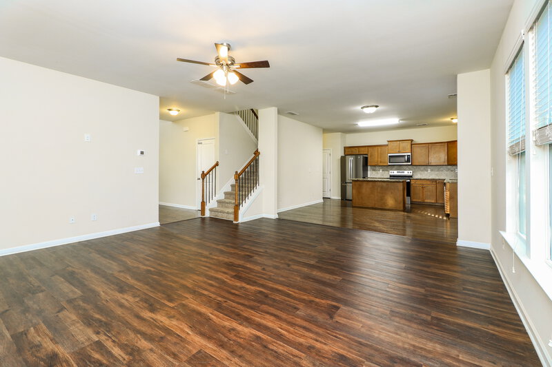 1,820/Mo, 374 Darbys Run Ct Hiram, GA 30141 Living Room View 3