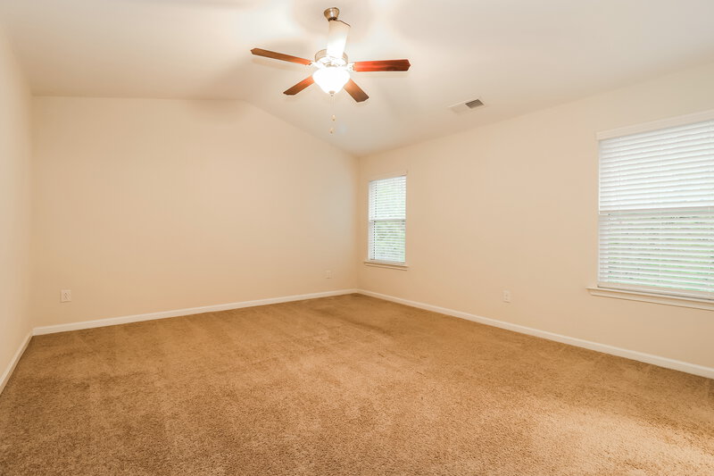 1,985/Mo, 386 Darbys Run Ct Hiram, GA 30141 Main Bedroom View 2