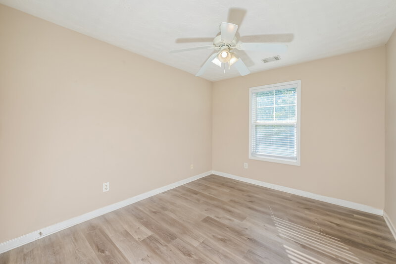 1,775/Mo, 462 Marsh Lake Rd Lawrenceville, GA 30045 Bedroom View 2
