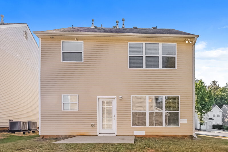 1,775/Mo, 462 Marsh Lake Rd Lawrenceville, GA 30045 Rear View