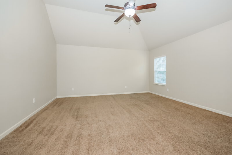2,360/Mo, 917 Piedmont Dr Locust Grove, GA 30248 Main Bedroom View 2