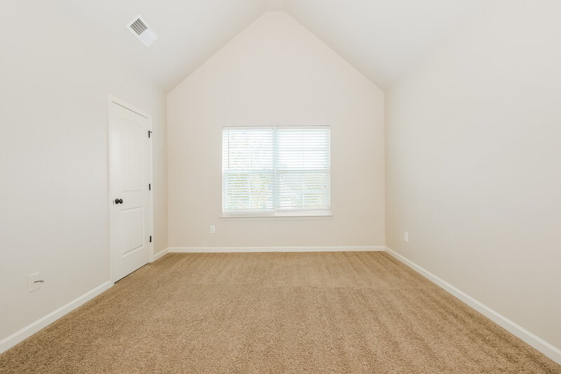 2,360/Mo, 917 Piedmont Dr Locust Grove, GA 30248 Bedroom View
