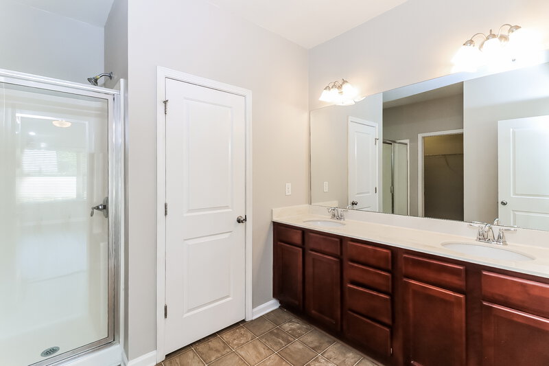 2,020/Mo, 2955 Dungeness Dr Douglasville, GA 30135 Main Bathroom View
