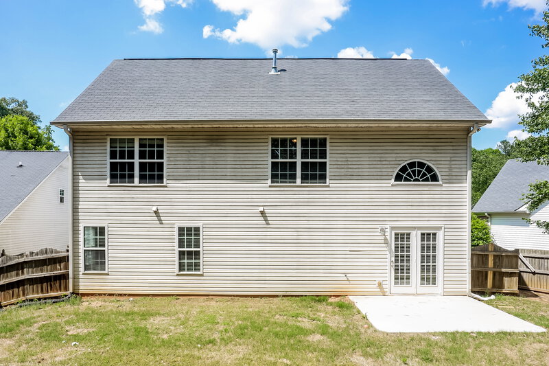 1,990/Mo, 26 Kentucky Ave Sharpsburg, GA 30277 Rear View