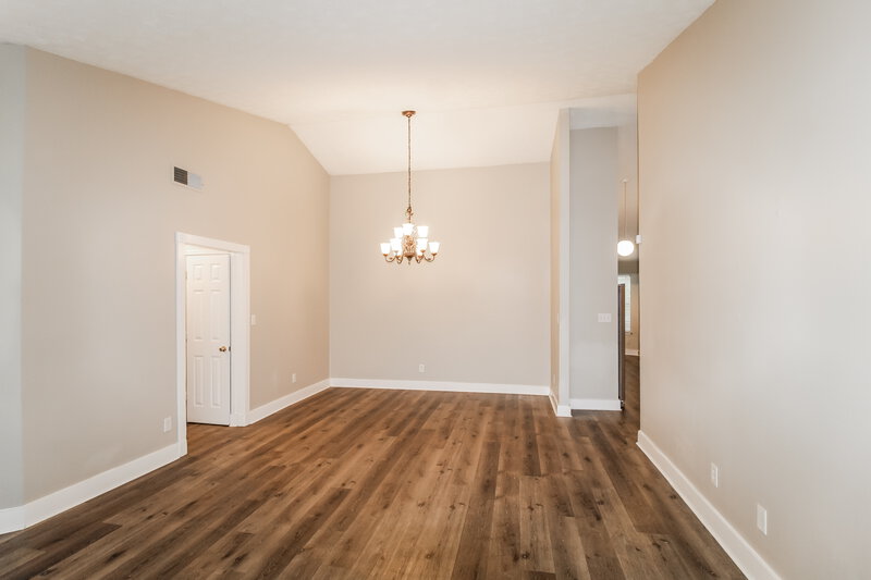 2,260/Mo, 400 S Preston Trl Alpharetta, GA 30022 Dining Room View