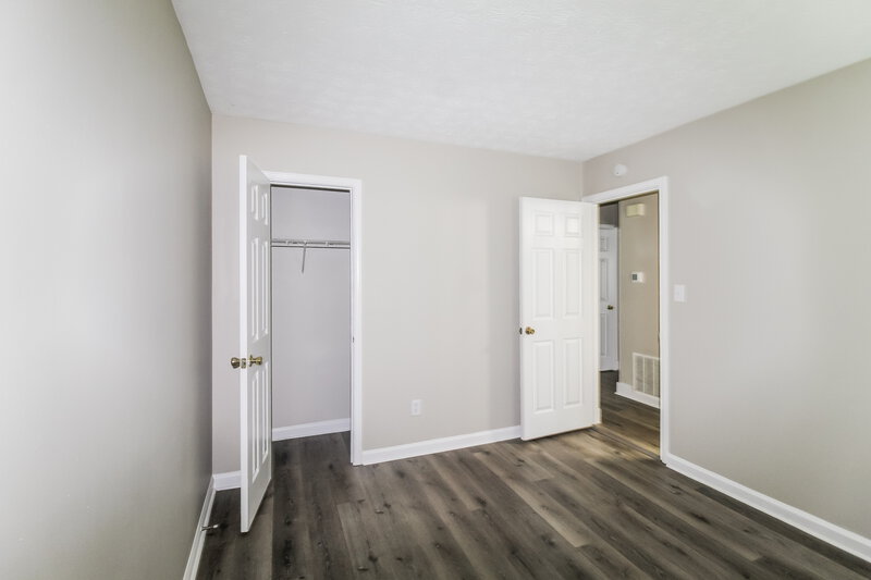 2,260/Mo, 400 S Preston Trl Alpharetta, GA 30022 Bedroom View