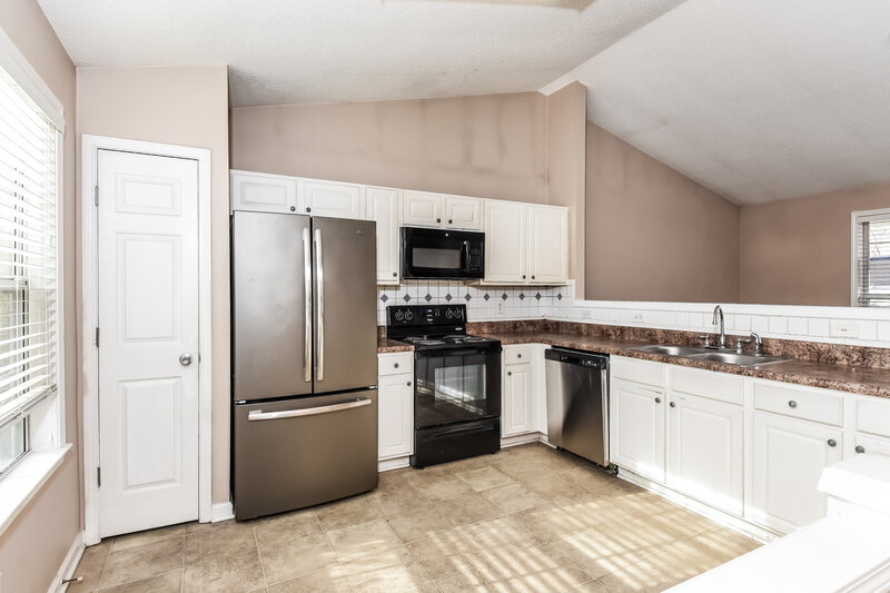 1,830/Mo, 373 Bass Way NW Kennesaw, GA 30144 Kitchen View