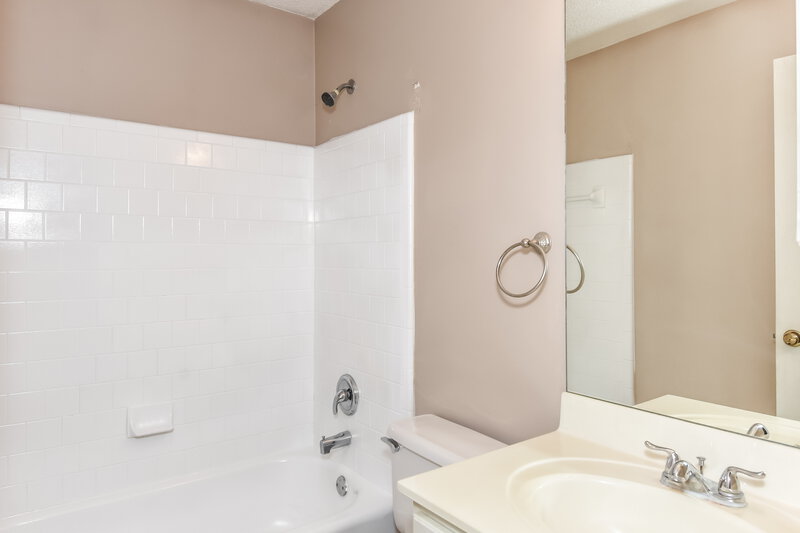 1,830/Mo, 373 Bass Way NW Kennesaw, GA 30144 Bathroom View