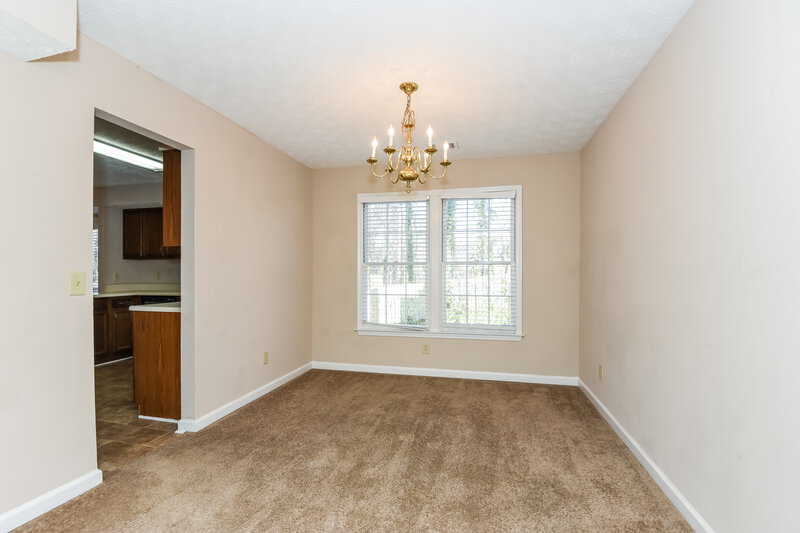 2,125/Mo, 1180 Rockmart Cir NW Kennesaw, GA 30144 Dining Room View