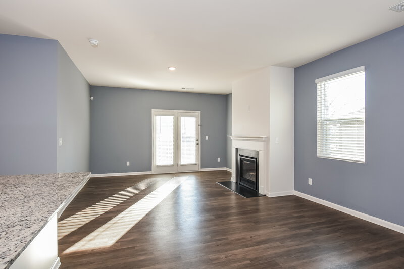 2,195/Mo, 5387 Barberry Ave Oakwood, GA 30566 Living Room View