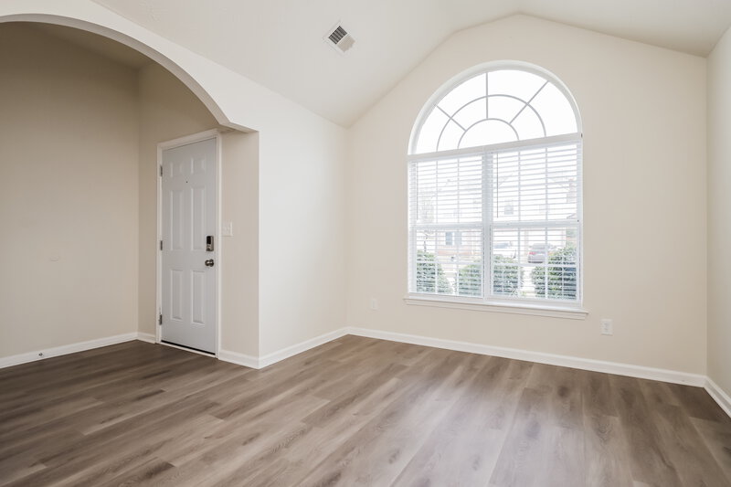 2,000/Mo, 80 Keyton Dr Covington, GA 30016 Family Room View
