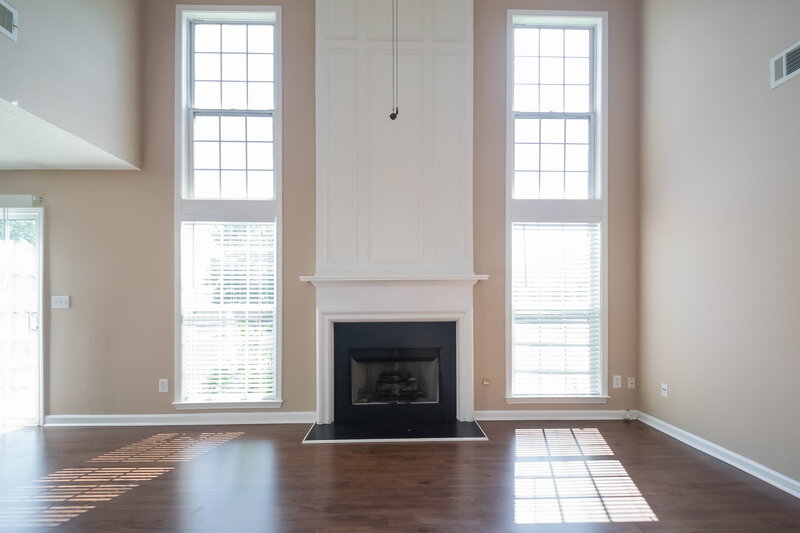 2,505/Mo, 203 Cleavers Close Woodstock, GA 30188 Living Room View