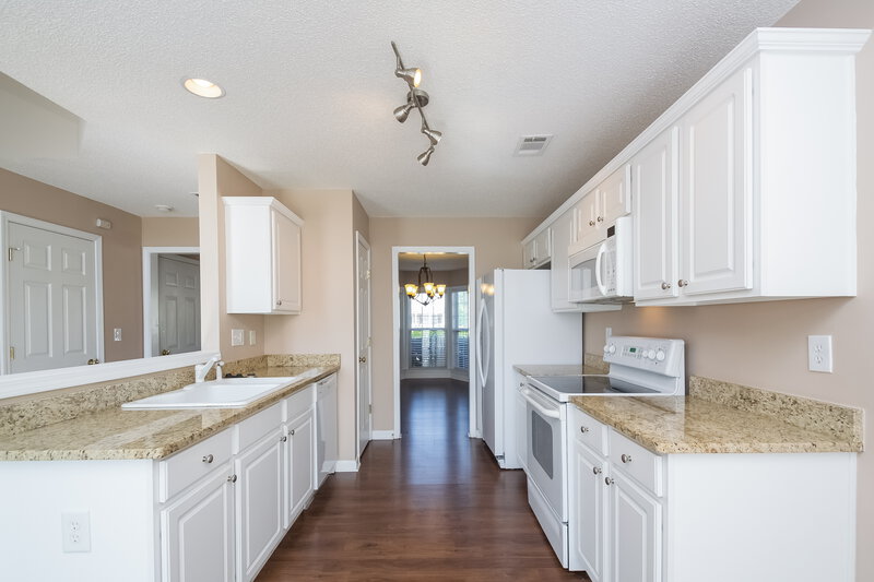 2,505/Mo, 203 Cleavers Close Woodstock, GA 30188 Kitchen View 2