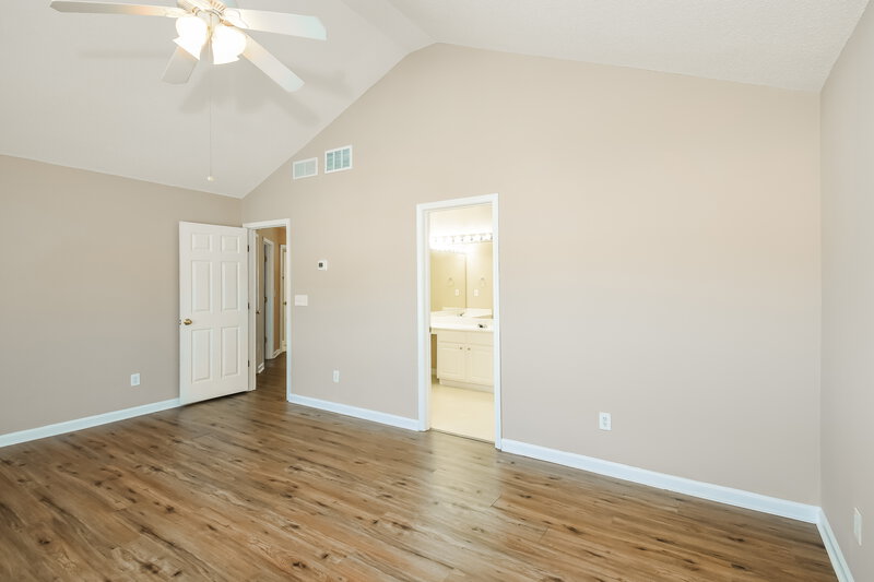 2,500/Mo, 203 Cleavers Close Woodstock, GA 30188 Main Bedroom View 2