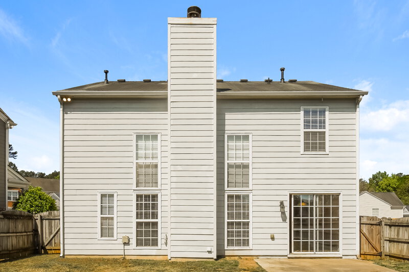 2,500/Mo, 203 Cleavers Close Woodstock, GA 30188 Rear View