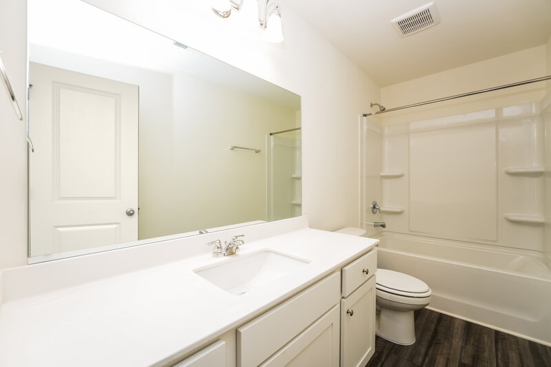 1,930/Mo, 7403 Cranleigh St Covington, GA 30014 Bathroom View