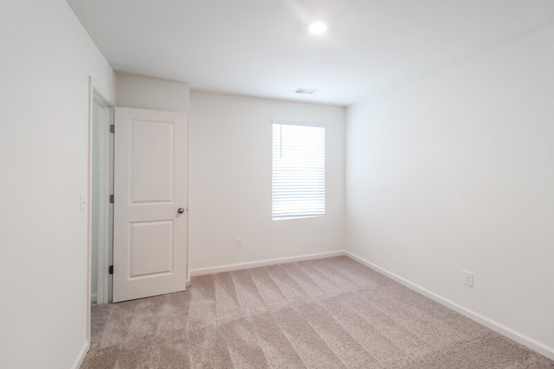 2,325/Mo, 7546 Saffron Ave Covington, GA 30014 Bedroom View 4