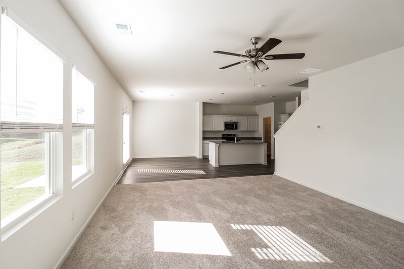 2,075/Mo, 7420 Cranleigh St Covington, GA 30014 Living Room View 2