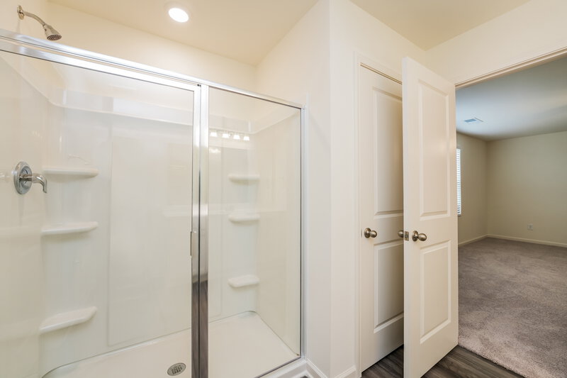 3,160/Mo, 7404 Cranleigh St Covington, GA 30014 Main Bathroom View 2