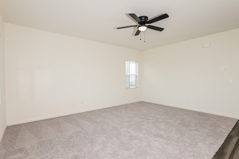 1,875/Mo, 128 Hargrave Ave Bethlehem, GA 30620 Living Room View