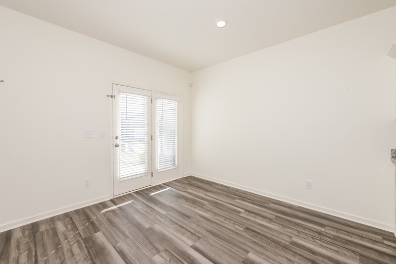 1,875/Mo, 128 Hargrave Ave Bethlehem, GA 30620 Dining Room View